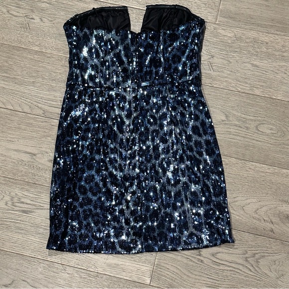 Zara Blue, Grey, Black Animal Print Sequins Strapless Dress Size Medium - Picture 11 of 16